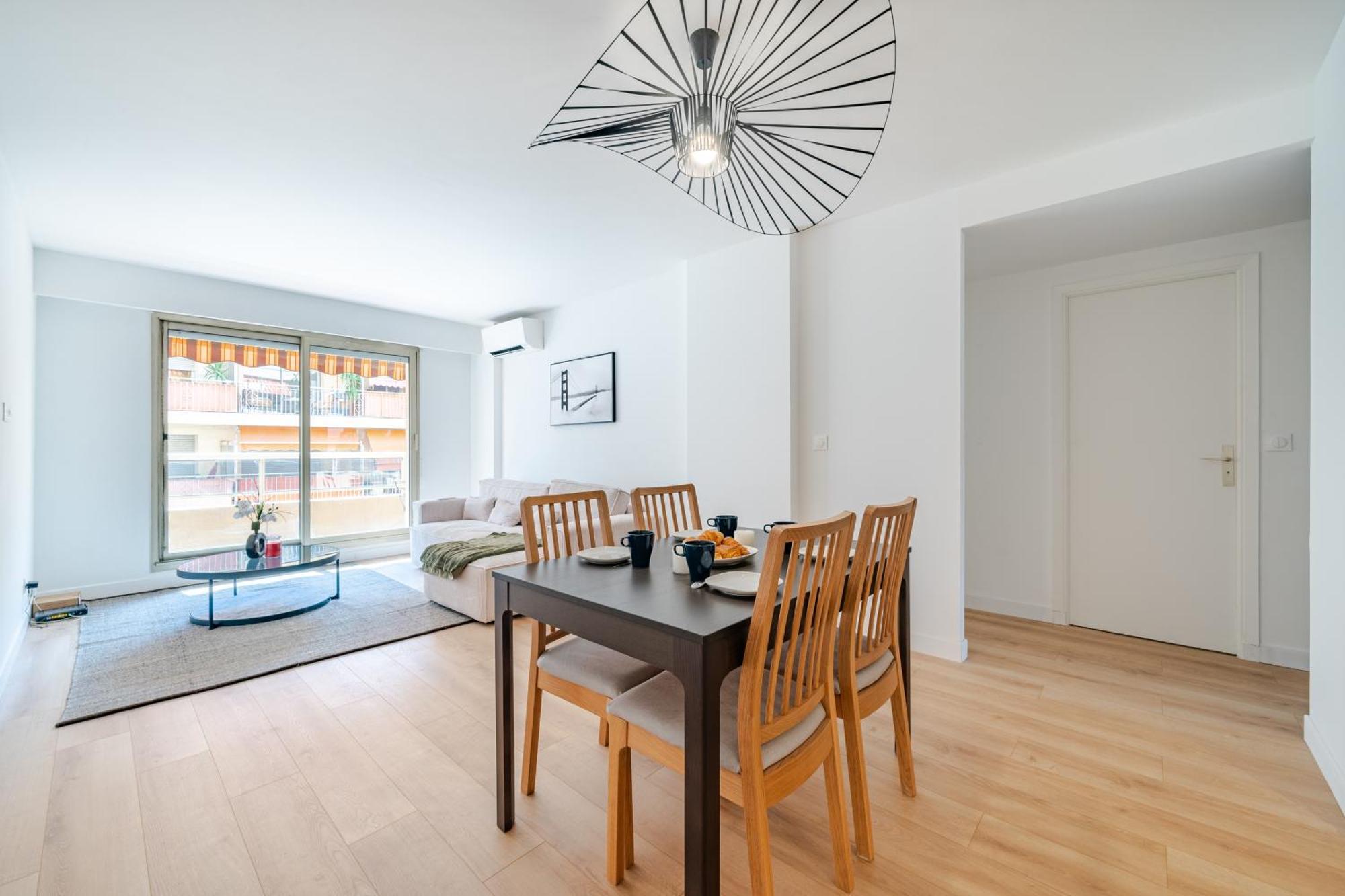 Near Old Town And Apartment Fully Renovated Nice Buitenkant foto